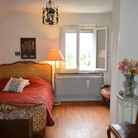 Chez Therese Et Marguerite Kindwiller